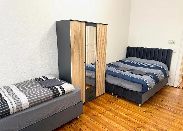 Sehr Zentrale Für Bis Zu 6 Gäste - Nah Gelegen Zum Kurfürstendamm, Potsdamer Platz Und Kreuzberg In 10 Minuten Apartamento Berlín