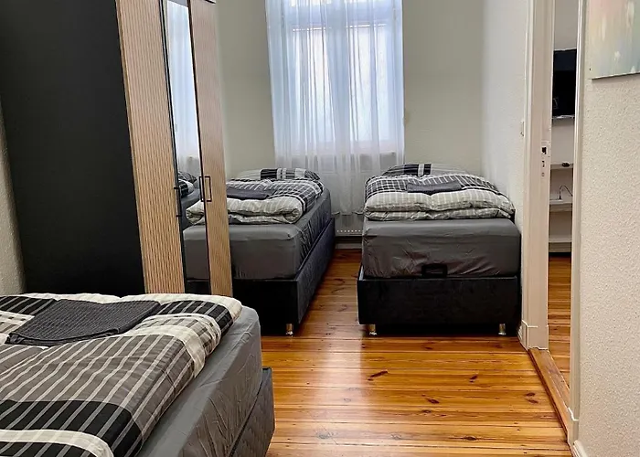 Sehr Zentrale Fuer Bis Zu 6 Gaeste - Nah Gelegen Zum Kurfuerstendamm, Potsdamer Platz Und Kreuzberg In 10 Minuten Berlin