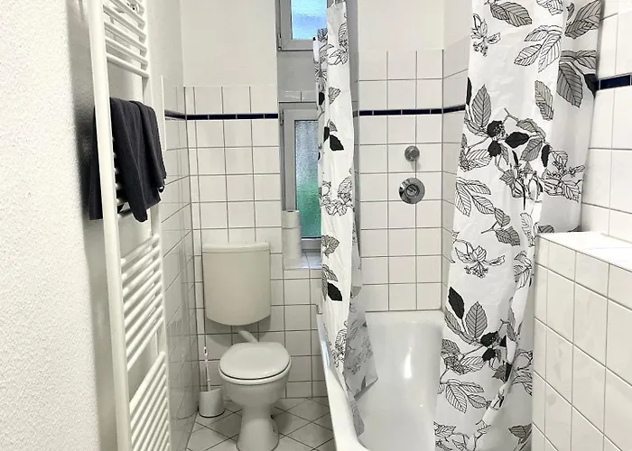 Sehr Zentrale Fuer Bis Zu 6 Gaeste - Nah Gelegen Zum Kurfuerstendamm, Potsdamer Platz Und Kreuzberg In 10 Minuten * Берлин